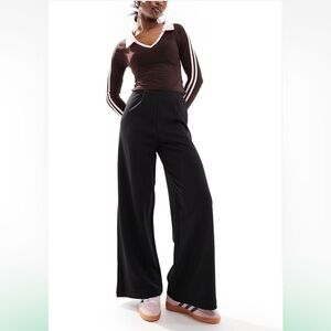 NWT ASOS Design wide leg knit pants